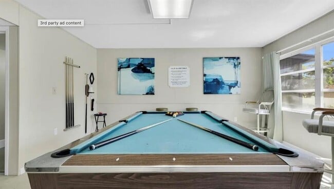 Building Photo - 8950 Park Blvd