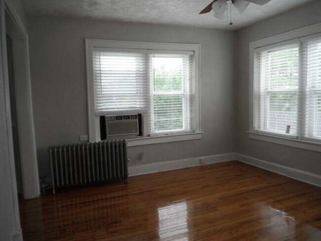 Building Photo - Jarboe Place