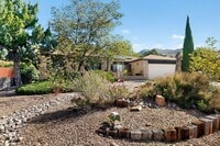 Building Photo - Foothills 3 Bedroom 2 Bath  2 car garage