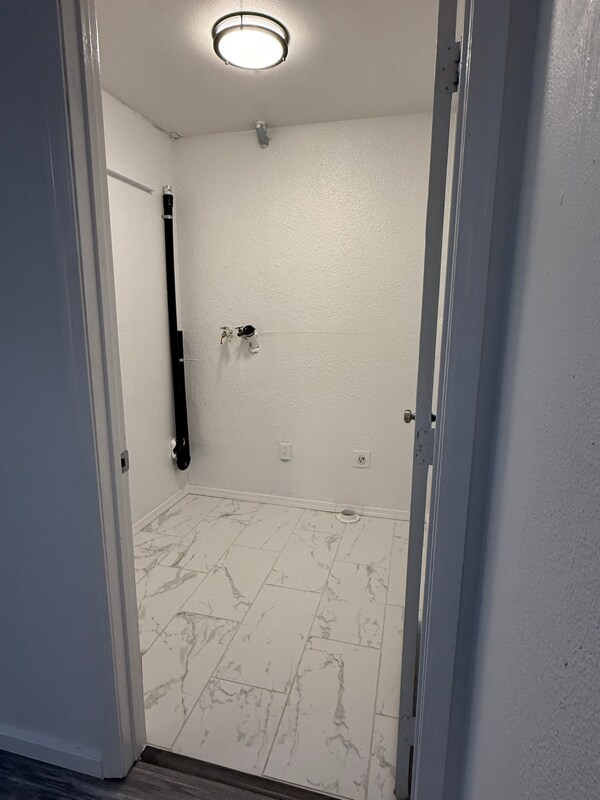 Building Photo - 921 102nd St S