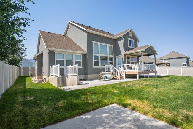 Building Photo - 2289 E 430 S