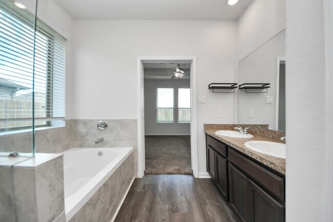 Building Photo - 15837 Roberto Clemente Ct