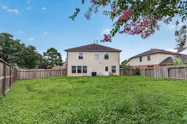 Building Photo - 19451 Nasworthy Dr