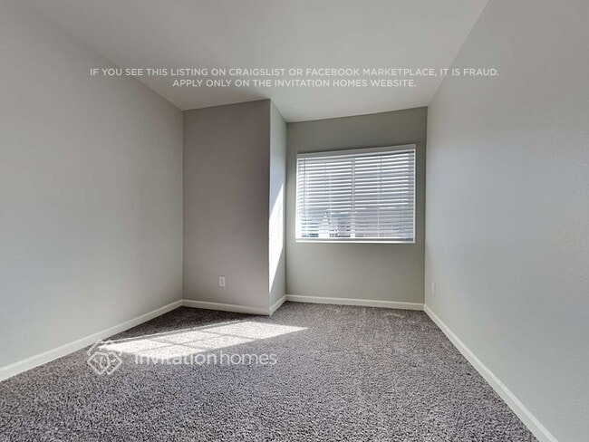 Building Photo - 539 Woodduck Dr SW