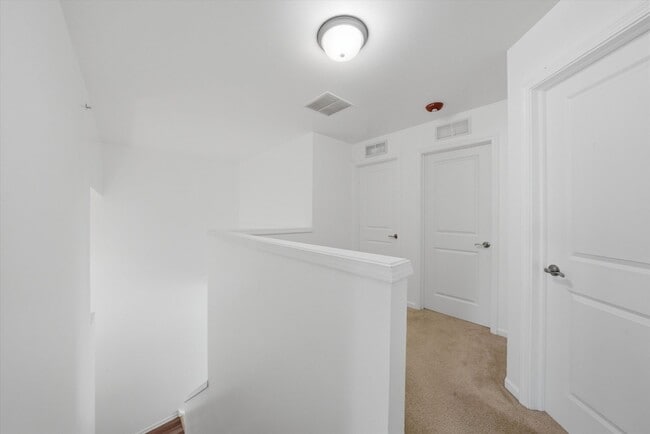 Building Photo - 1492 Orchid St