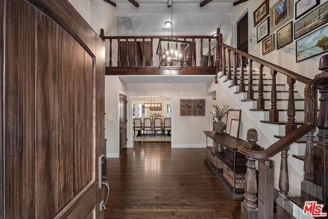 Building Photo - 15434 Sutton St