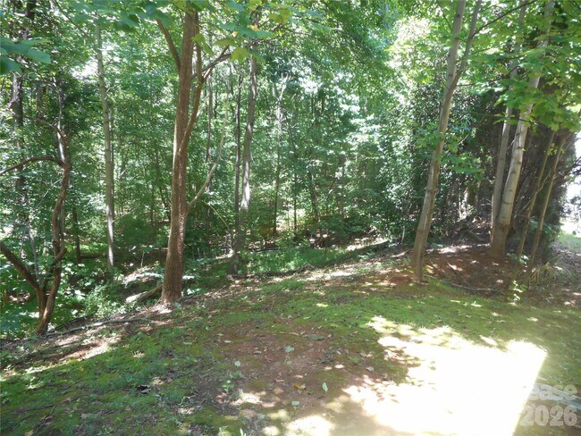 Building Photo - 8037 Shiny Meadow Ln