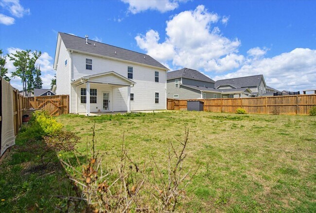 Building Photo - 1717 Stackhouse Dr