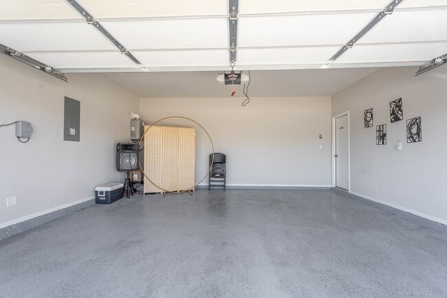 Building Photo - 7608 Orange Blossom Rd