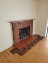 Building Photo - 1530 Springlet Ct unit 14