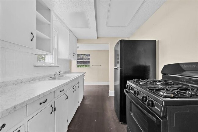 Building Photo - 1703 7th Ave N