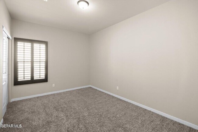 Building Photo - 12931 Terrington Ave