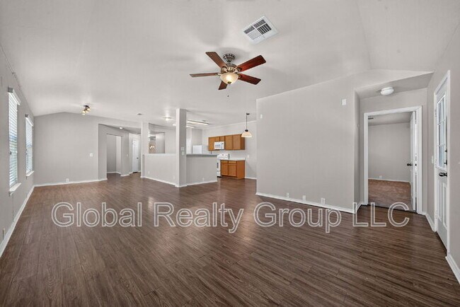 Building Photo - 5240 Brookline