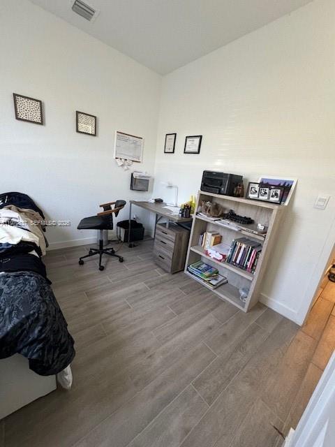 Building Photo - 804 SE 18th St