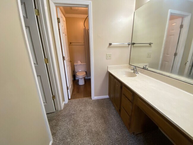 Building Photo - 4310 Oneal Place