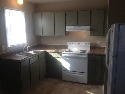 Kitchen - New Valley Apartments