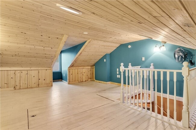 Building Photo - 297 42nd St