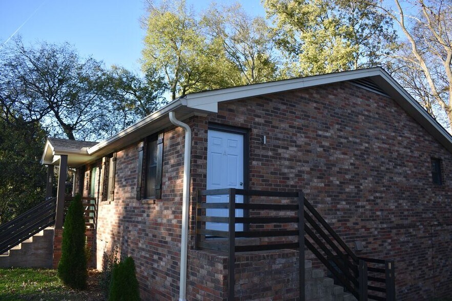 Building Photo - 610 River Rouge Dr, Unit A