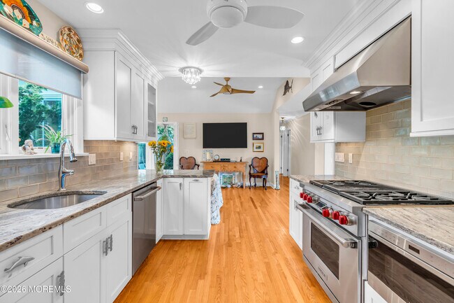 Building Photo - 67 N Farragut Ave