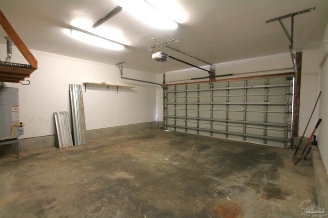 Building Photo - 4631 Northpointe Cir