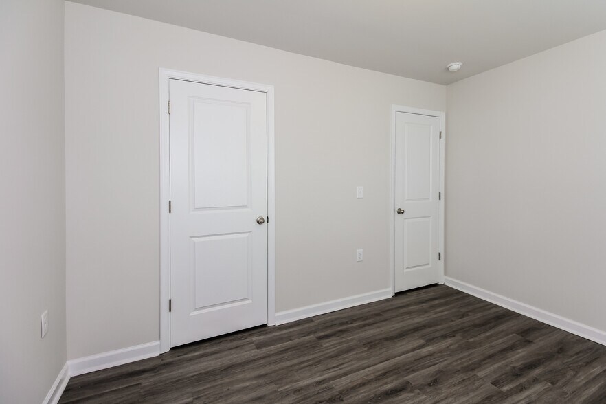 Building Photo - 2940 Ember Brook Ct