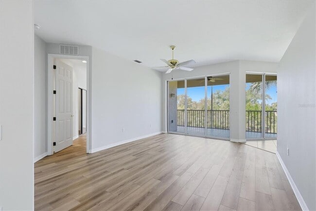 Building Photo - 4456 Streamside Ct