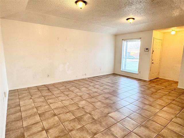 Building Photo - 3732 Hulen Park Cir