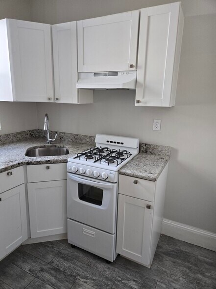 Building Photo - 1189 Commonwealth Ave