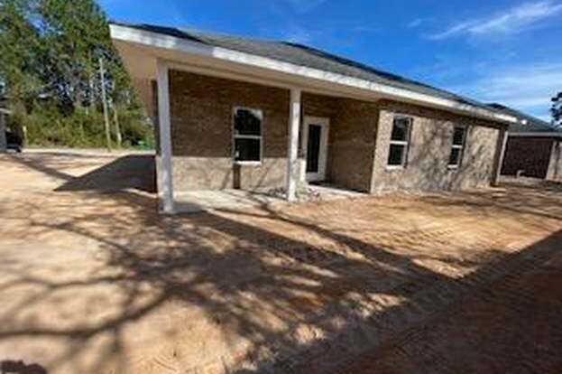 Building Photo - 60 Brenda Ln