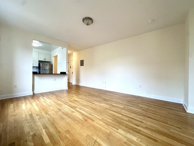 Floorplan - 105 Pinehurst Avenue