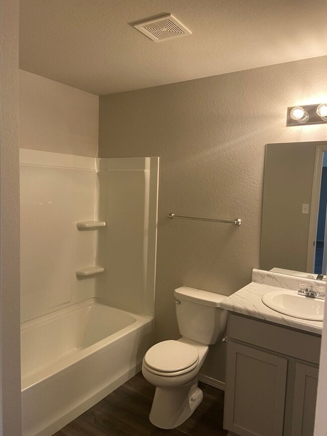 Building Photo - *Pre-leasing* Four Bedroom | Two Bath Home...