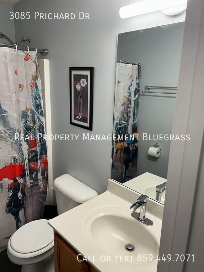 Building Photo - 3085 Prichard Dr