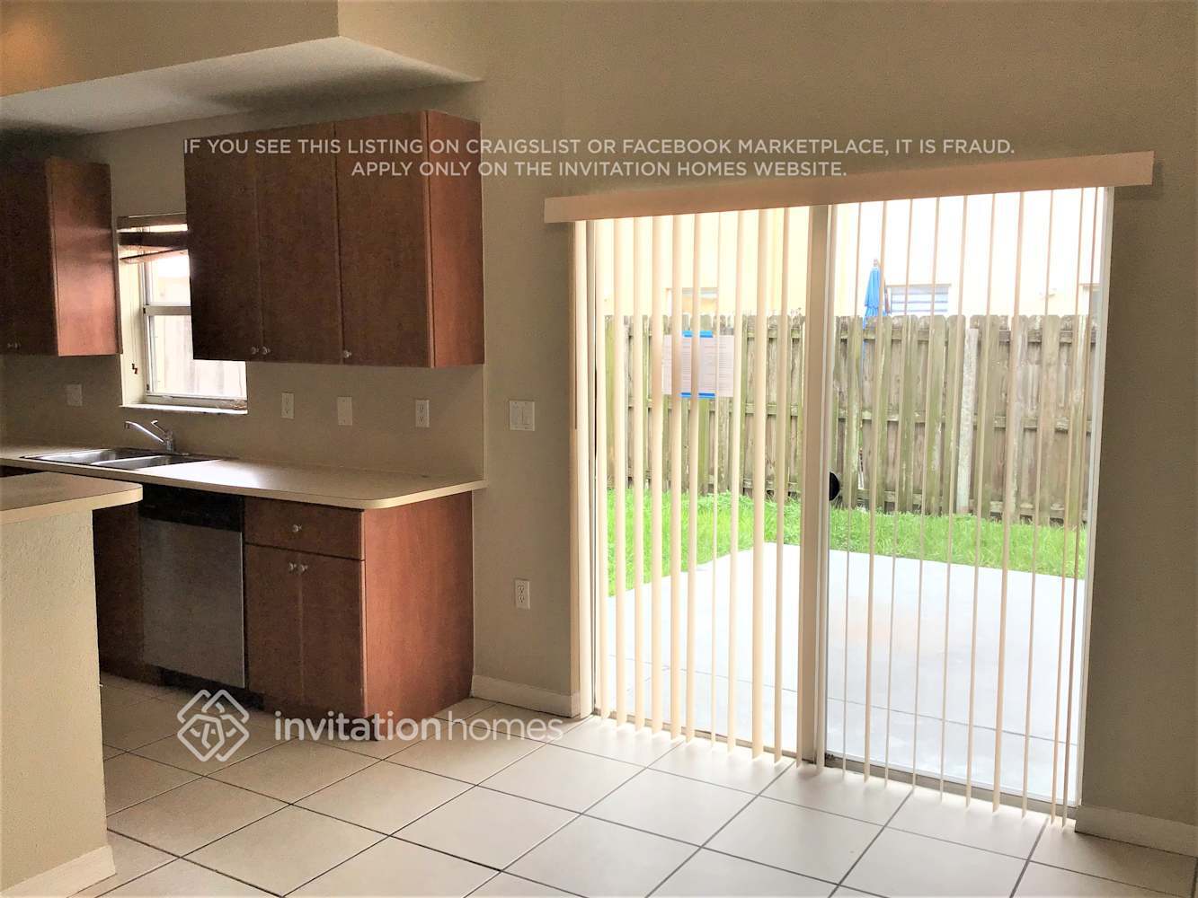 Building Photo - 8910 SW 220th Ln