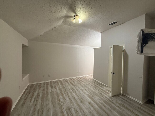 Building Photo - 11371 Fish Springs Dr