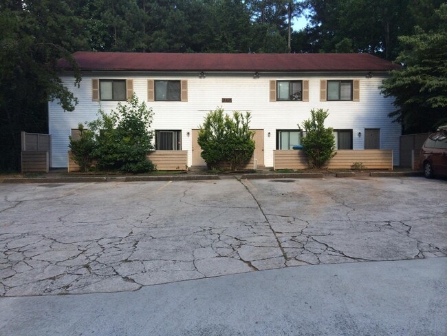 Building Photo - 3517 Peachtree Corners Cir