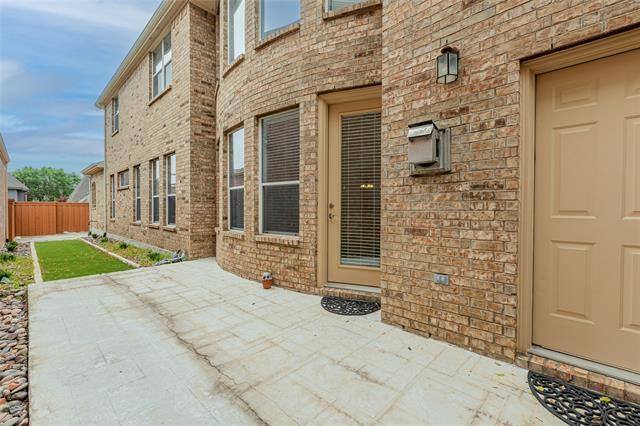 Building Photo - 5473 Braemar Dr