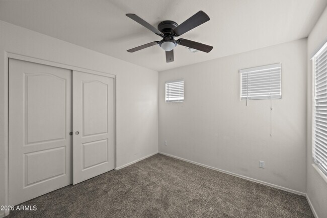 Building Photo - 472 N Ranger Trail
