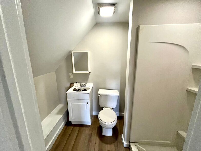 Building Photo - 48 -50 Acushnet Ave