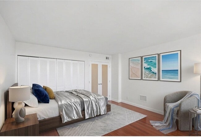 Building Photo - 1390 S Ocean Blvd