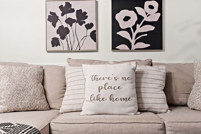 Building Photo - 17035 9th Ave N