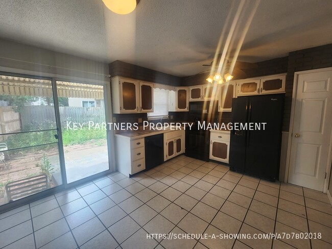 Building Photo - 7175 NW Chapel Woods Cir