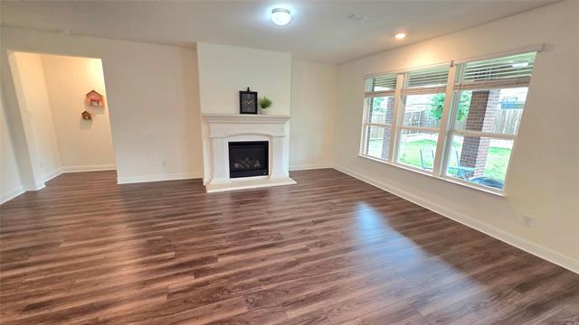 Building Photo - 3633 Keechi Creek Dr