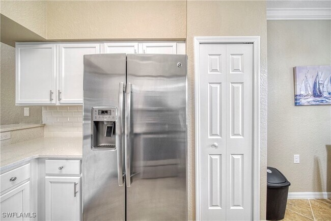 Building Photo - 9560 Trevi Ct