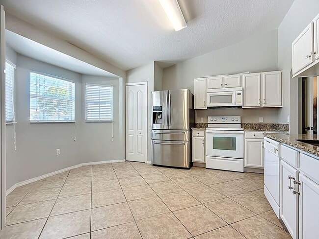 Building Photo - 1152 Bowline St