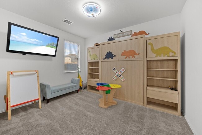 Building Photo - 7703 Cowdray Ln