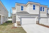Building Photo - Modern 3-Bedroom Townhome with Two-Car Garage in Crossroads Station