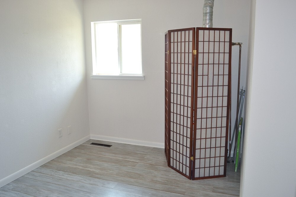 Building Photo - 320 Cuchara St