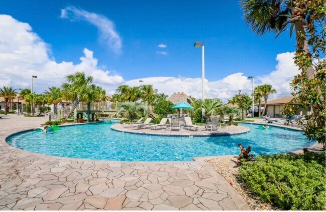 Building Photo - BEAUTIFUL CHAMPIONS GATE 2 BED 2 BATH COND...