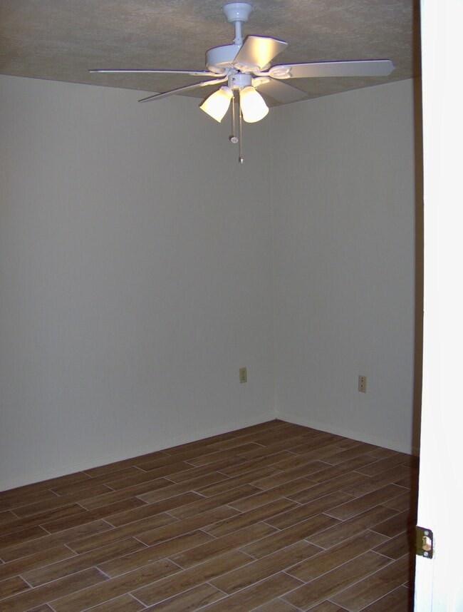 Building Photo - 2306 San Pedro Dr