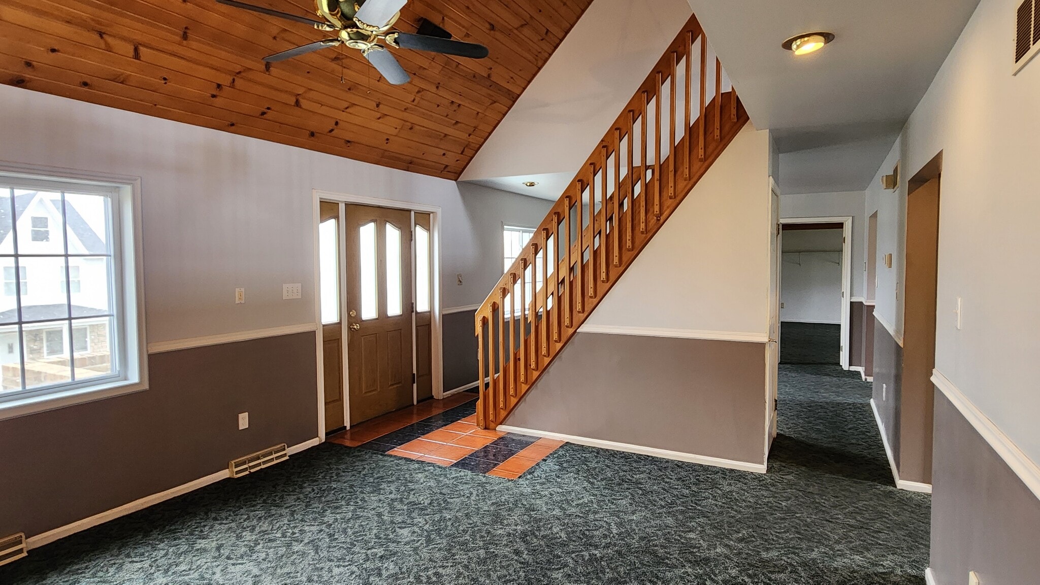 Building Photo - 1815 N 6th Ave